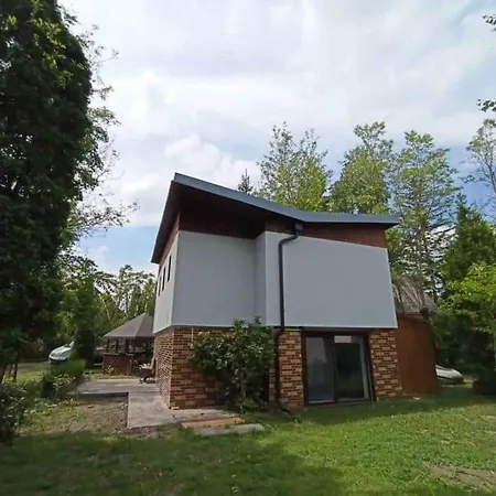 Tibor Skarba * Eprestető