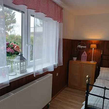 Tibor Skarba Apartman Eprestető