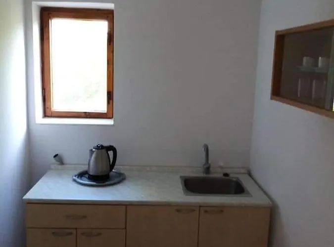 Apartament Tibor Skarba *