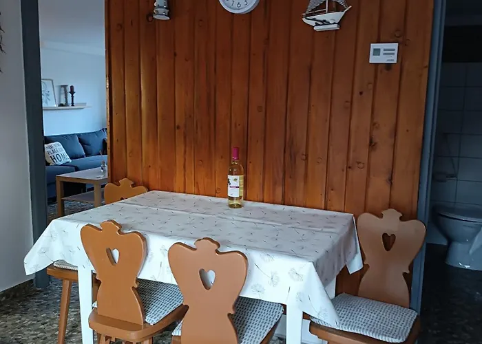 Apartament Tibor Skarba